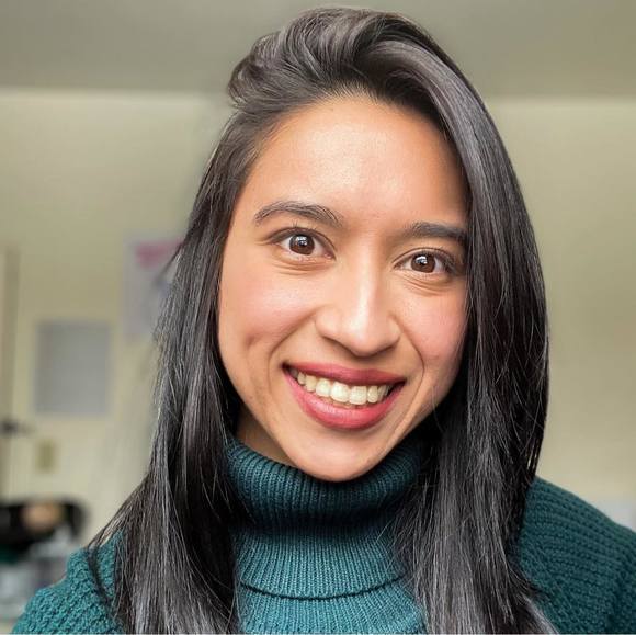 Meet your Posher, Daniah - Picture 1 of 1